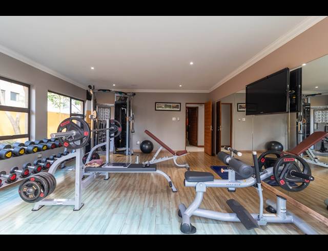 4 BEDROOM HOUSE FOR SALE IN EYE OF AFRICA ESTATE